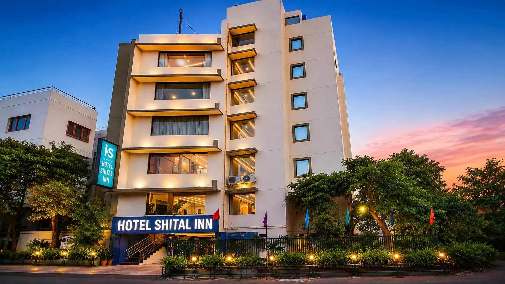 Hotel Shital Inn exterior facade and entrance during the day